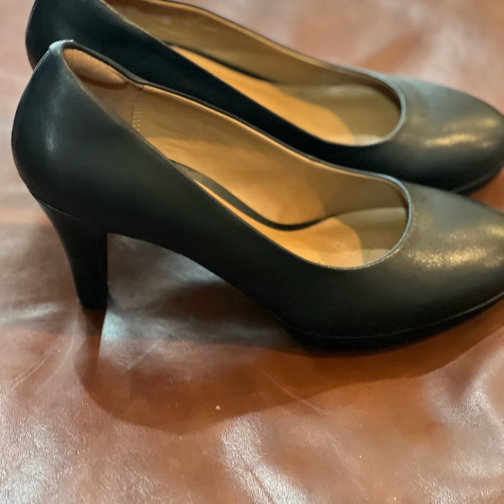 Clarks Amber Joy Pump